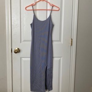 Worn once - Silver/gray midi dress with a slit!